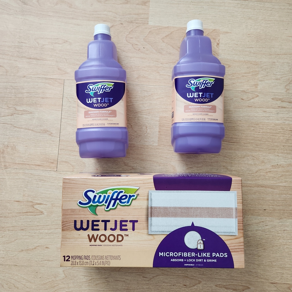Swiffer WetJet Wood Kit with Purple Solution